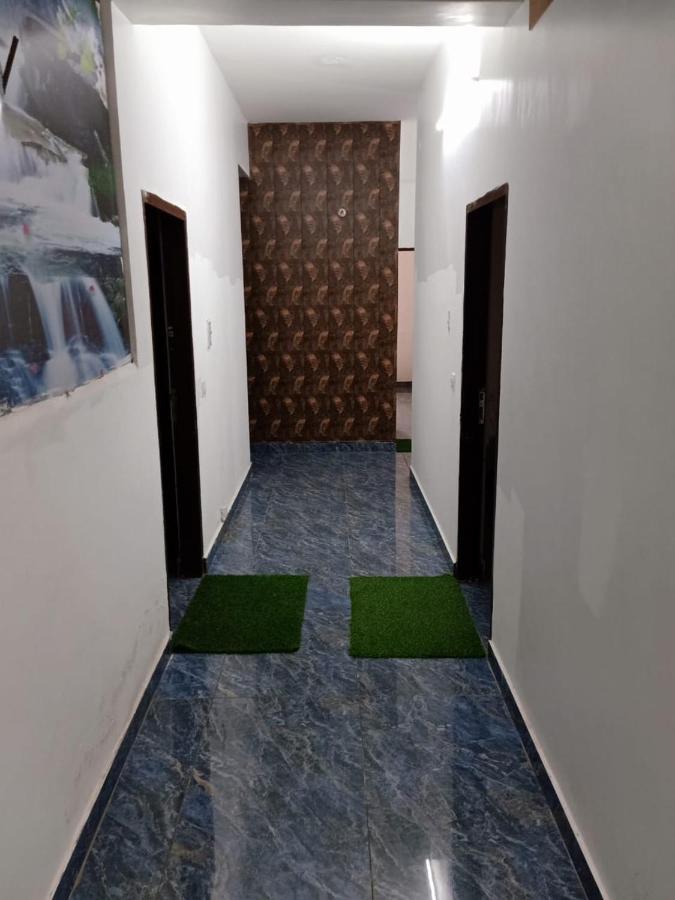 Shivjot Hotel Kharar Екстер'єр фото
